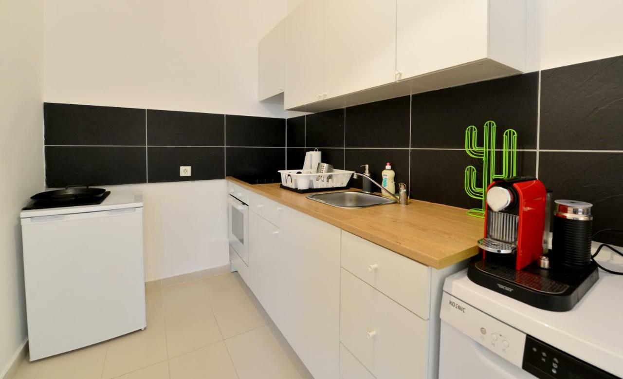 2 Bedrooms @ The U3 Subway Wien Exterior foto