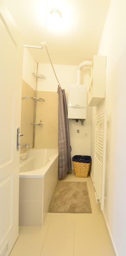 2 Bedrooms @ The U3 Subway Wien Exterior foto