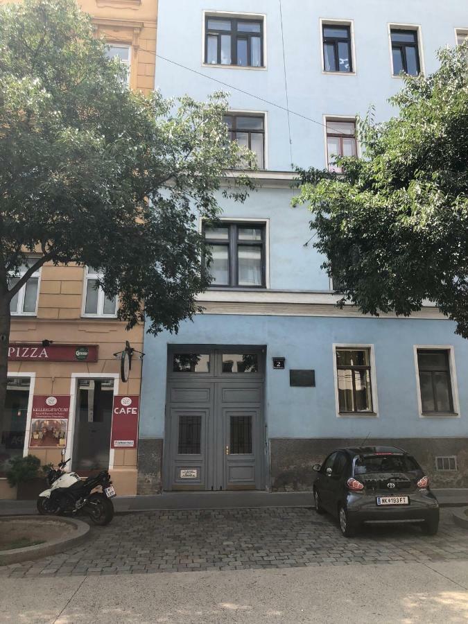 2 Bedrooms @ The U3 Subway Wien Exterior foto